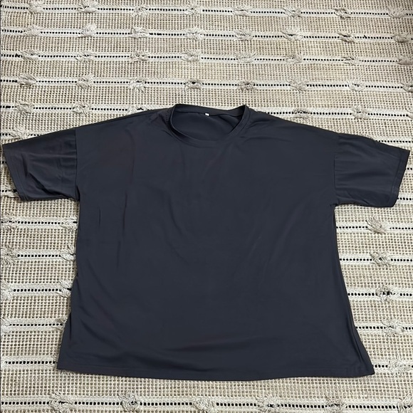 Classic Black Crew Neck Short Sleeve Tee - Picture 1 of 6